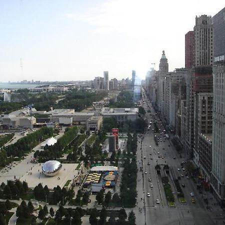 Aparthotel Oakwood At Millennium Park Plaza Chicago Esterno foto